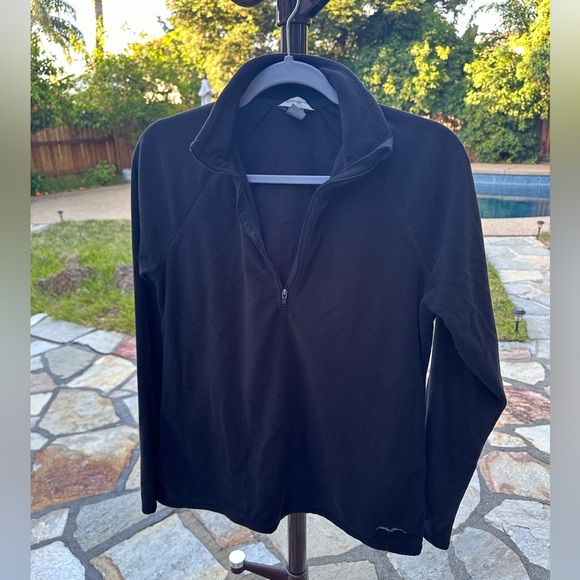 Eddie Bauer black sweater. Size medium. Super warm. - Picture 1 of 3